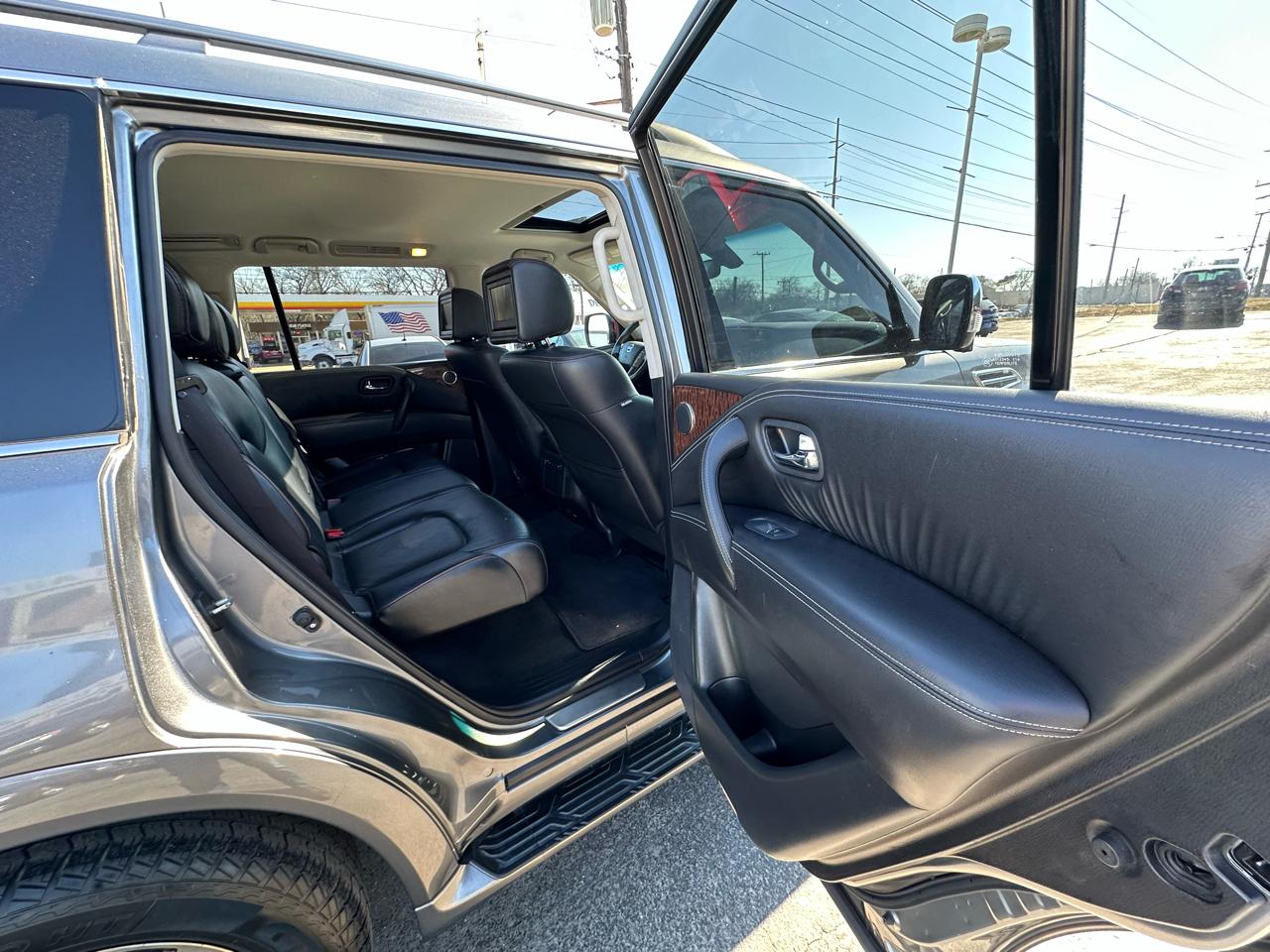 Nissan Armada Platinum 2WD 2017