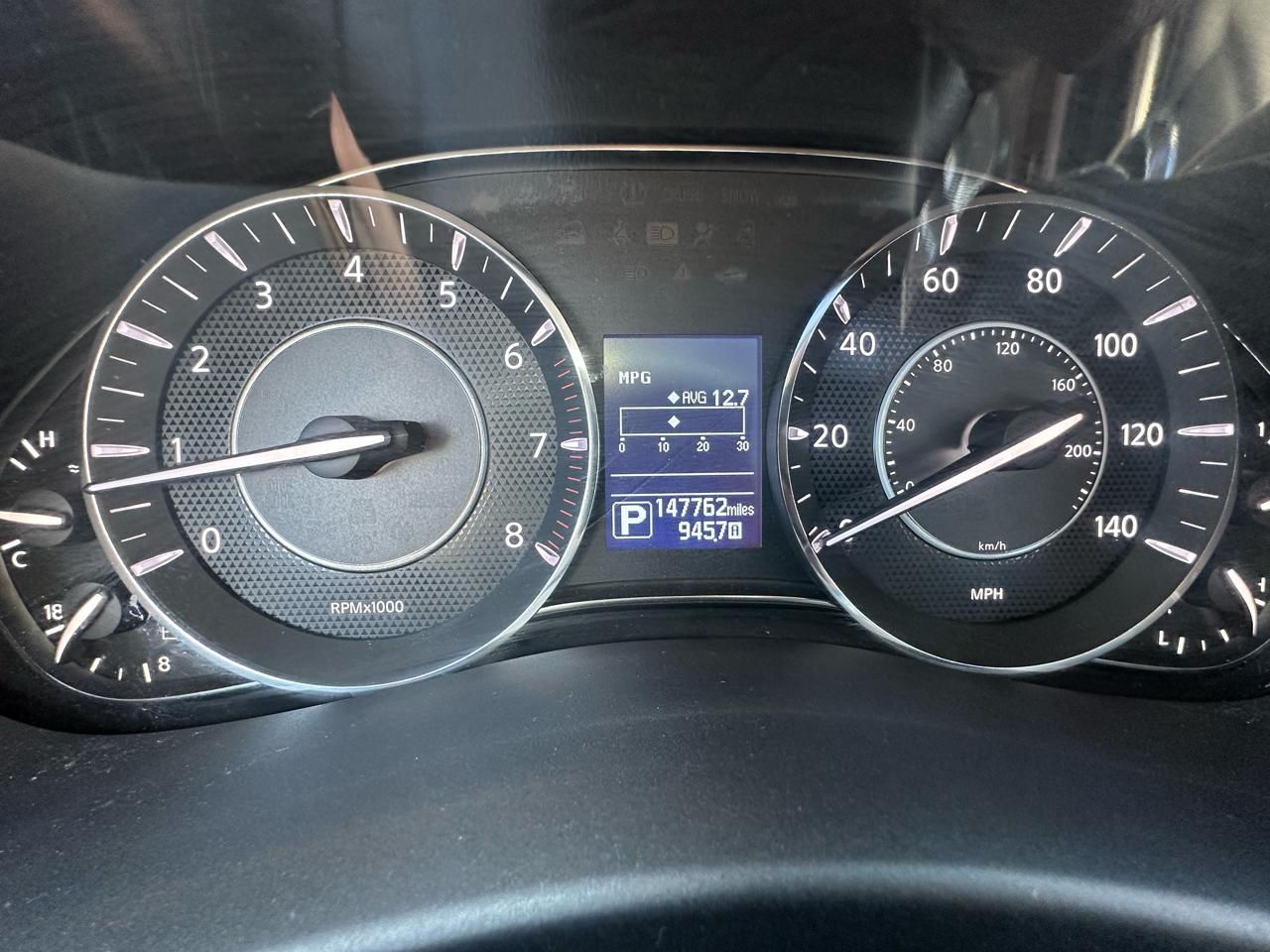 Nissan Armada Platinum 2WD 2017