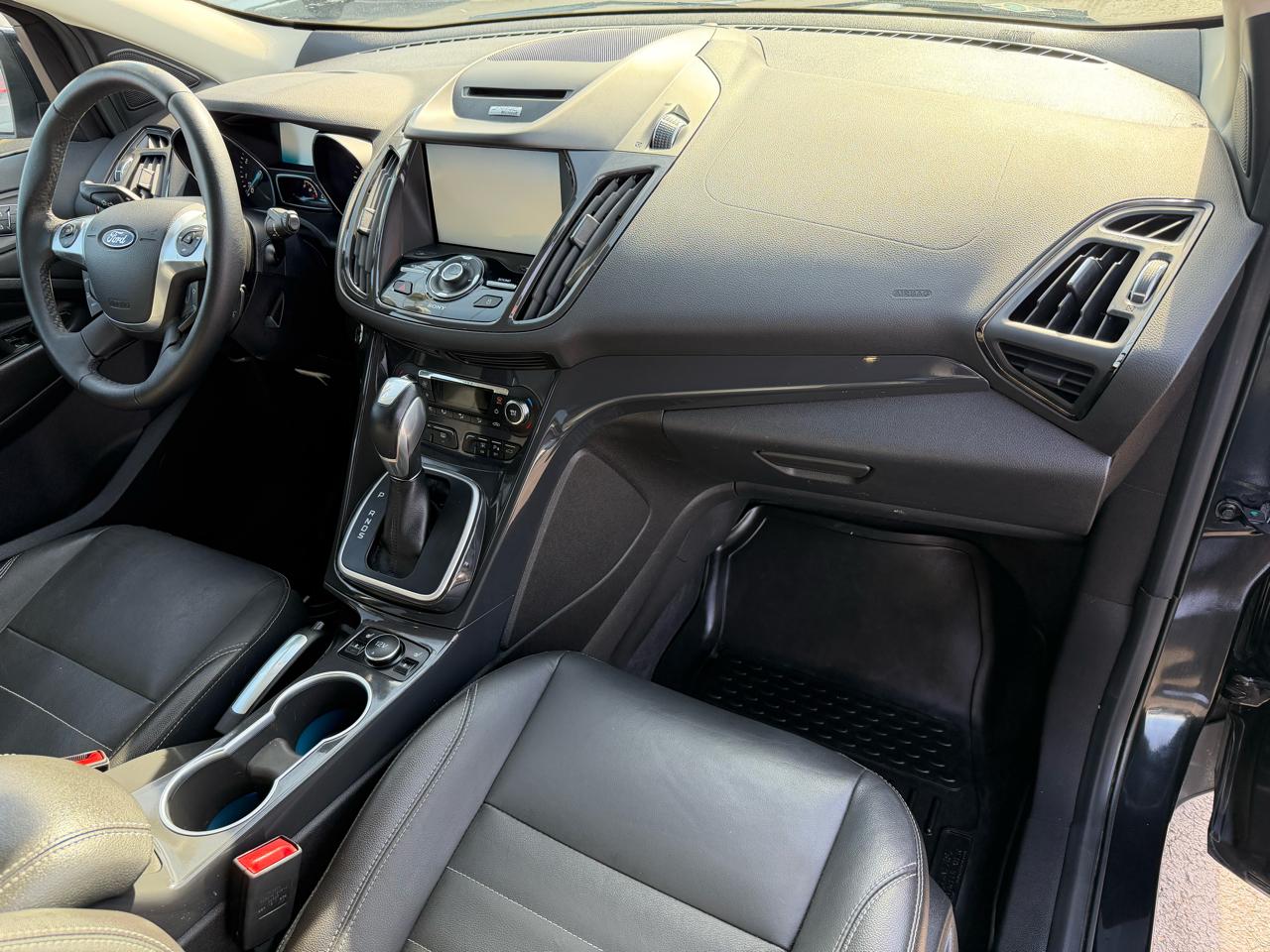 Ford Escape Titanium FWD 2014