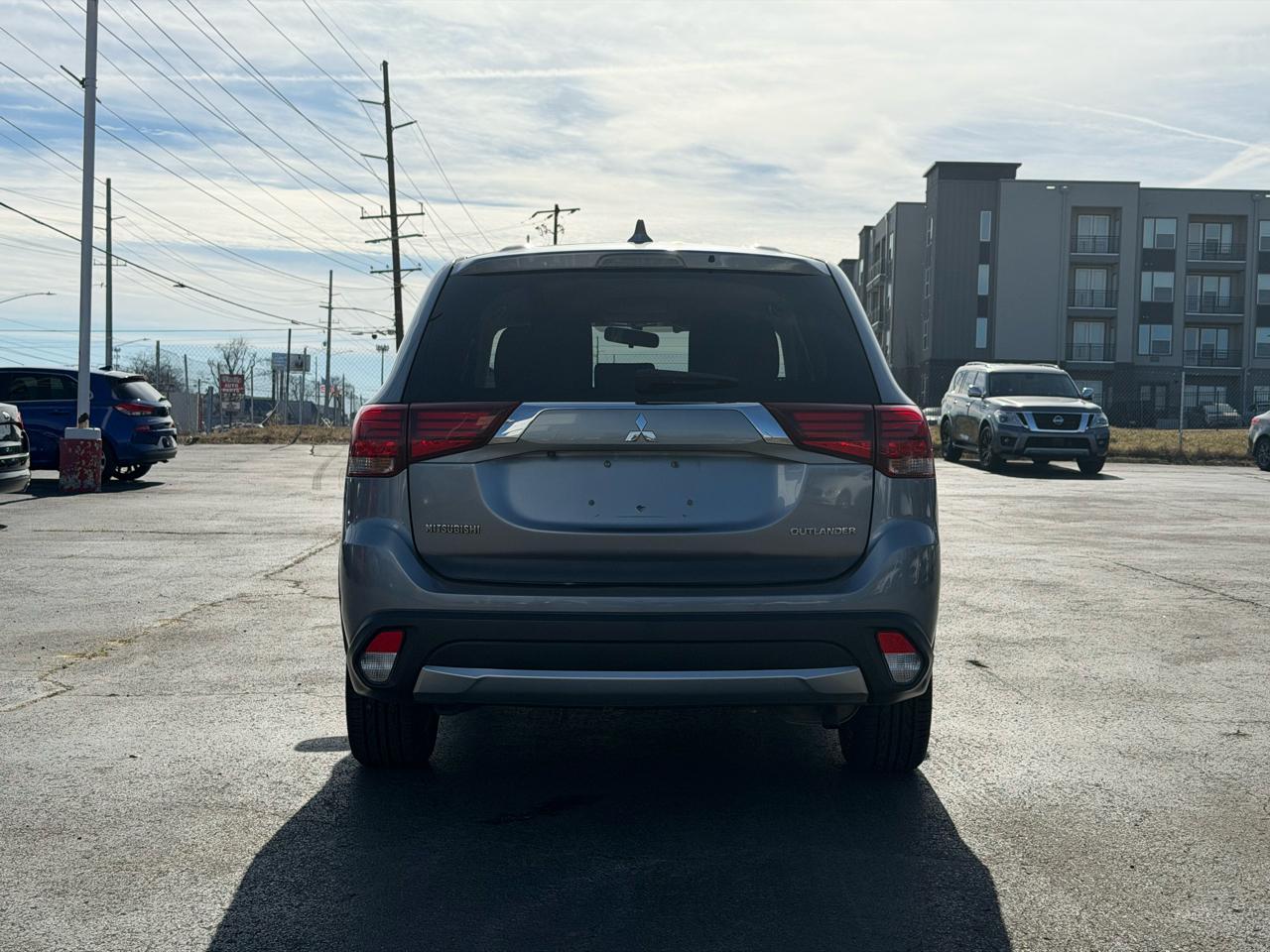 Mitsubishi Outlander ES 2WD 2017