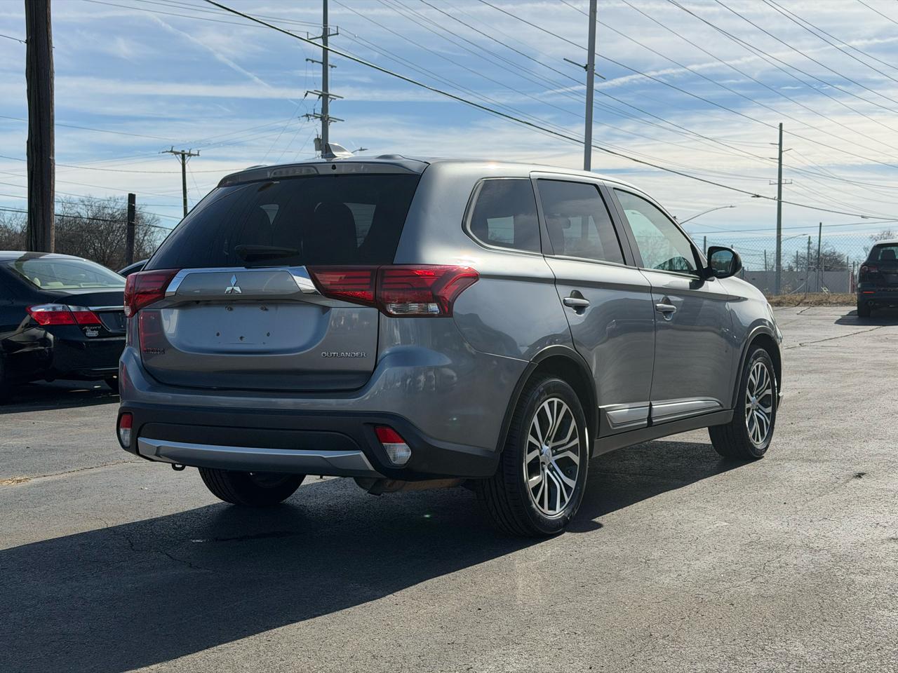 Mitsubishi Outlander ES 2WD 2017