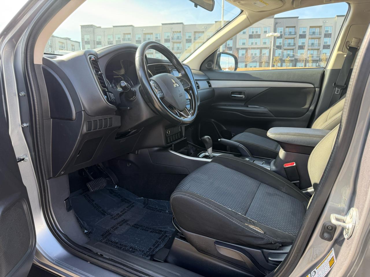 Mitsubishi Outlander ES 2WD 2017