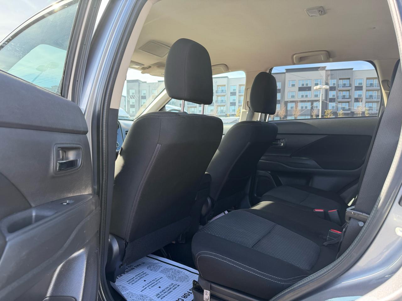 Mitsubishi Outlander ES 2WD 2017