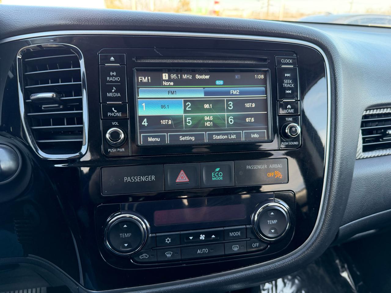 Mitsubishi Outlander ES 2WD 2017