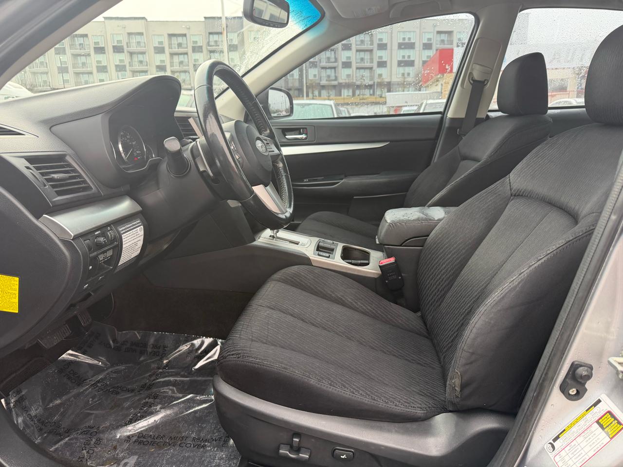 Subaru Legacy 2.5i Premium 2011