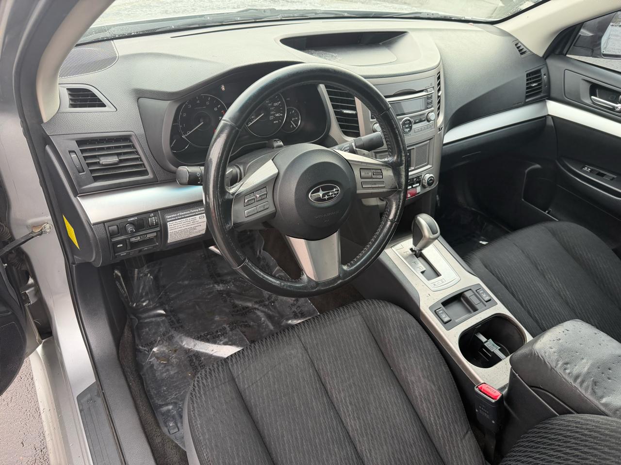 Subaru Legacy 2.5i Premium 2011