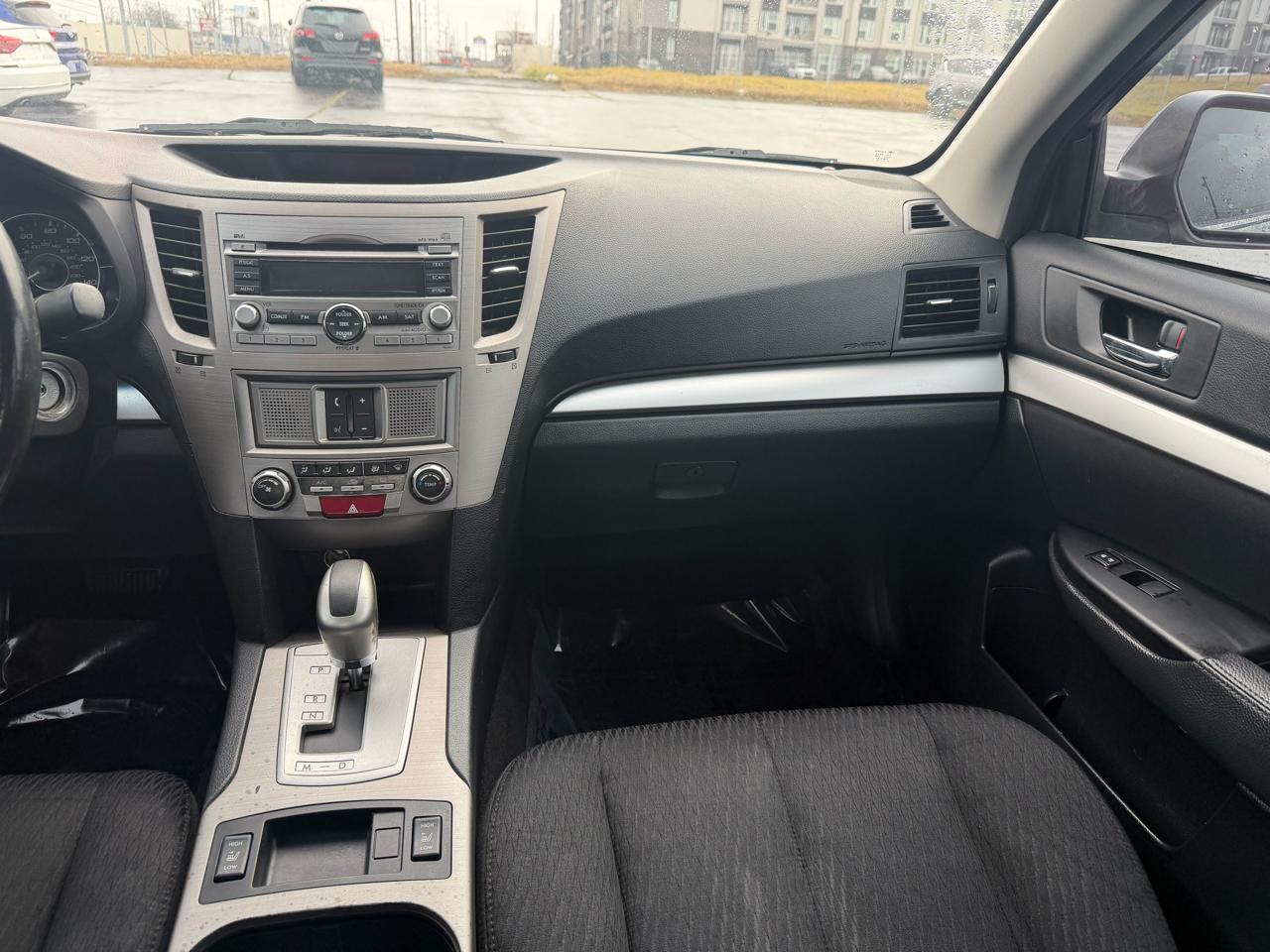 Subaru Legacy 2.5i Premium 2011