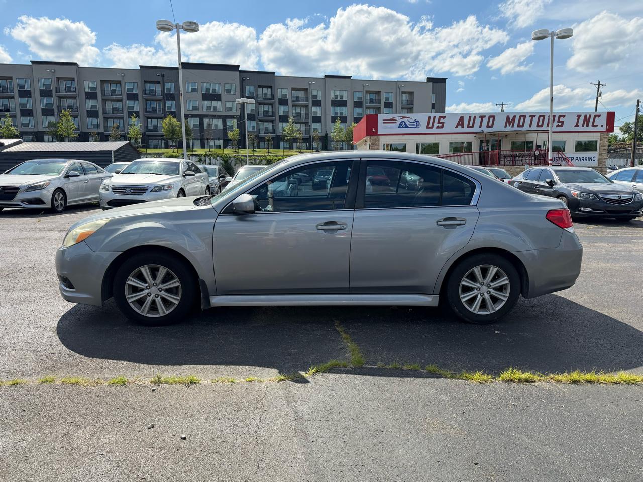 Subaru Legacy 2.5i Premium 2011