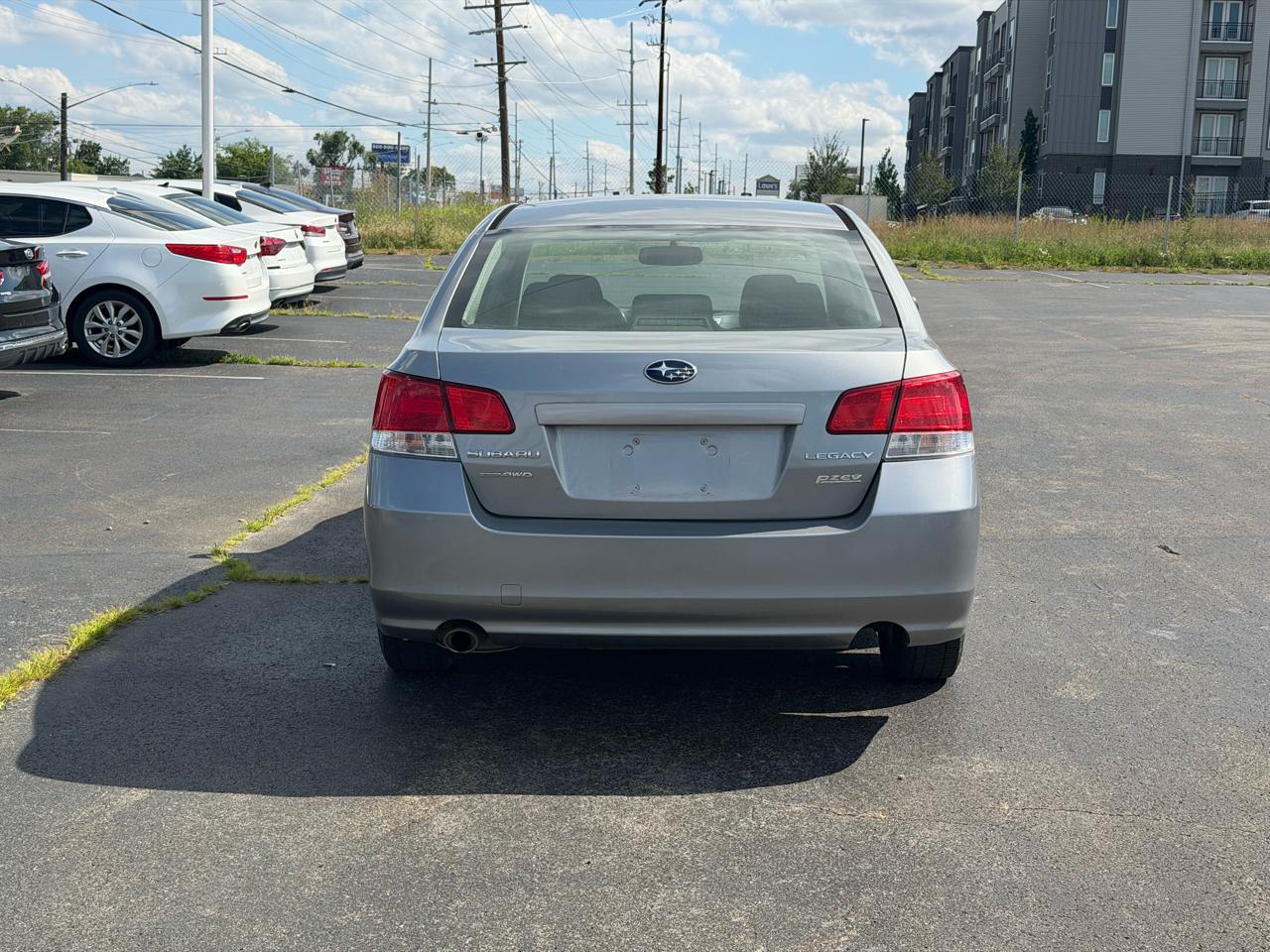 Subaru Legacy 2.5i Premium 2011