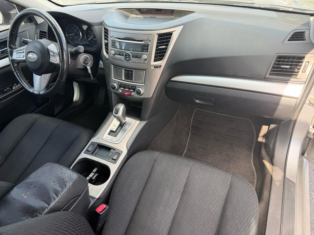 Subaru Legacy 2.5i Premium 2011