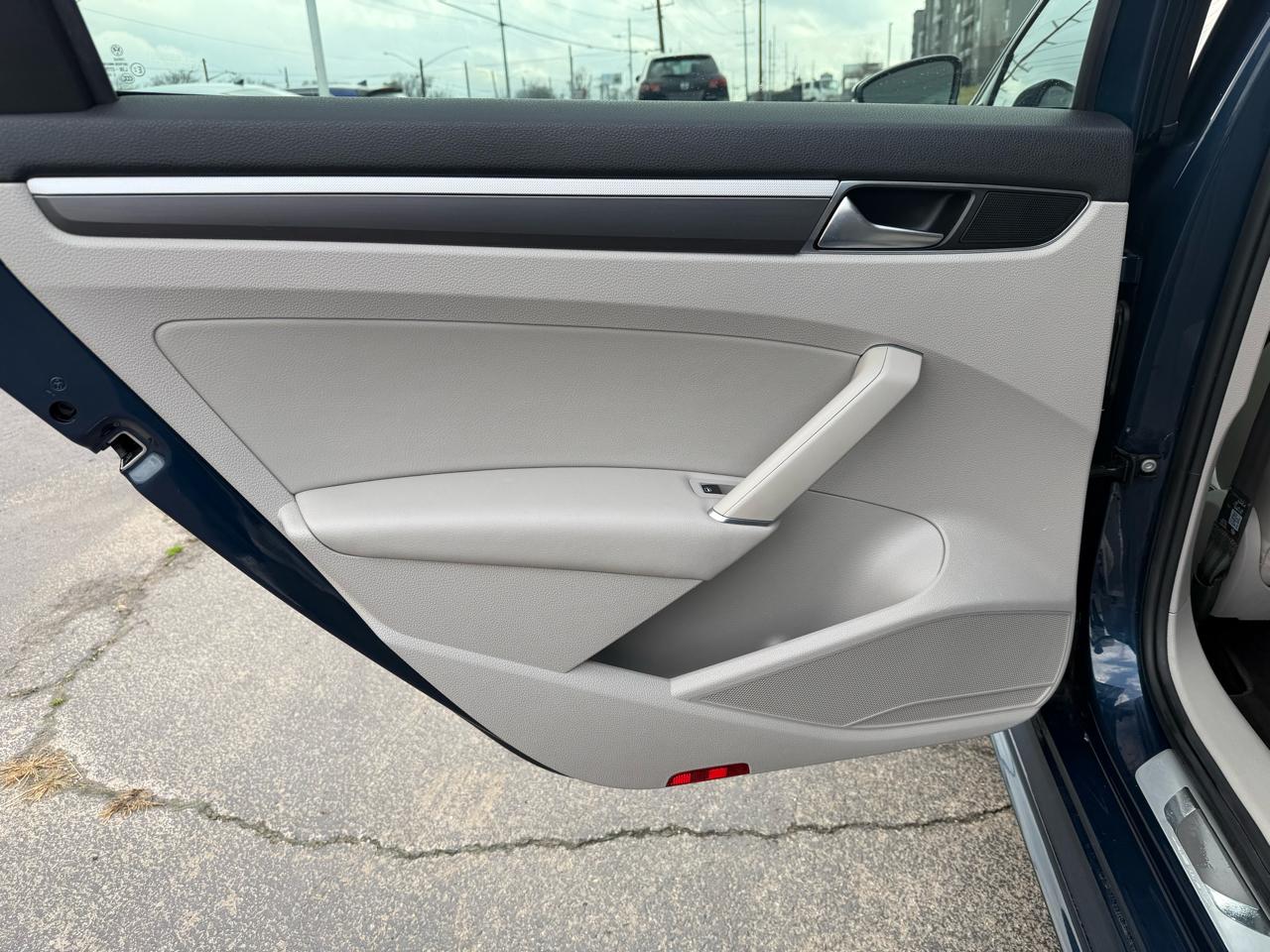 Volkswagen Passat S 2018