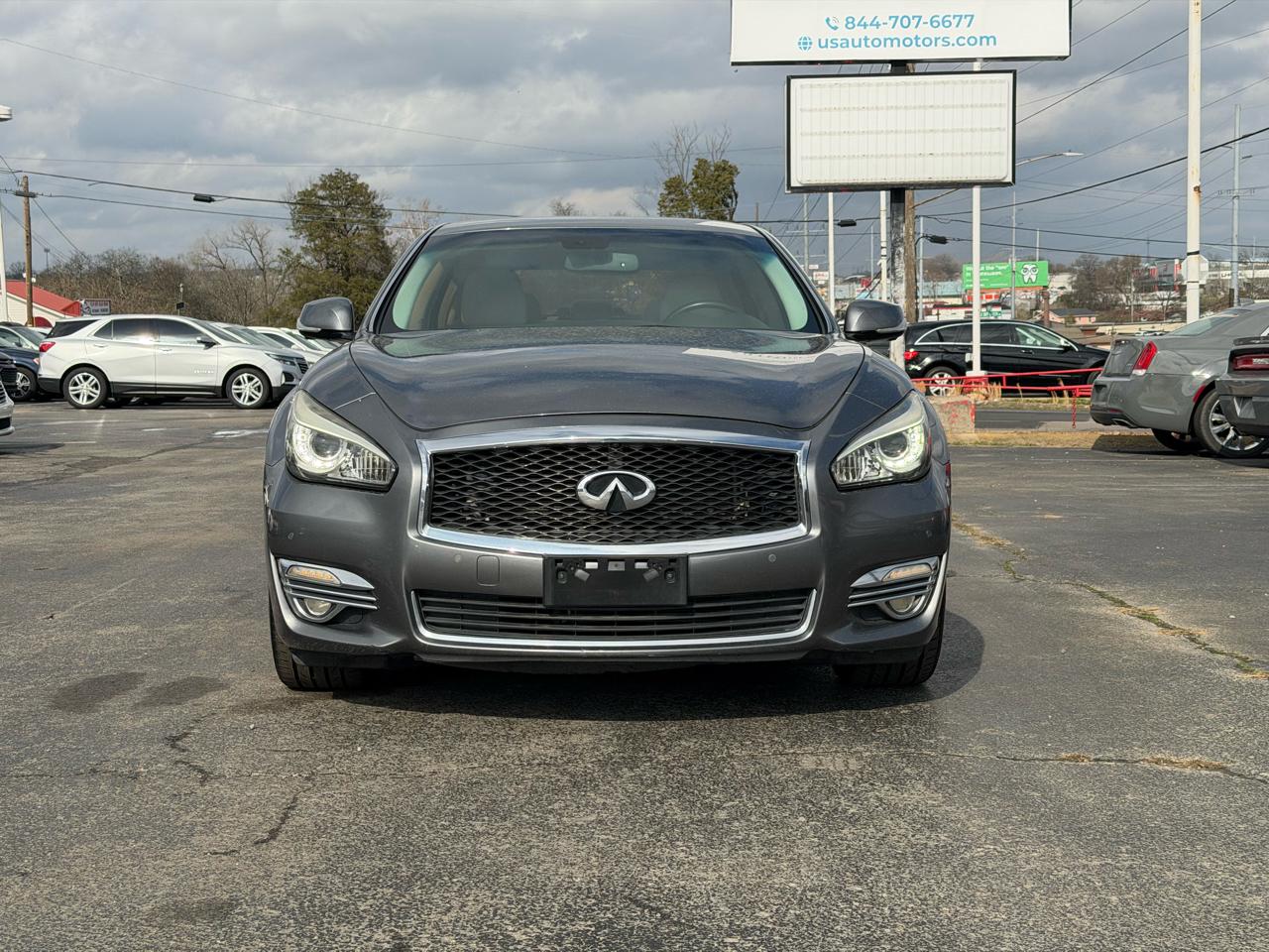 Infiniti Q70 L 3.7 2016