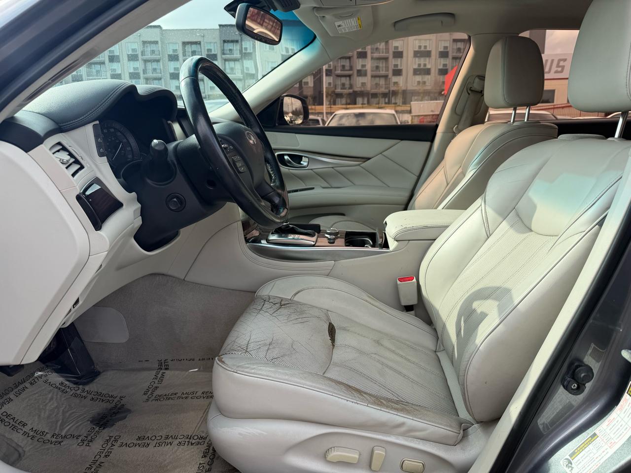 Infiniti Q70 L 3.7 2016