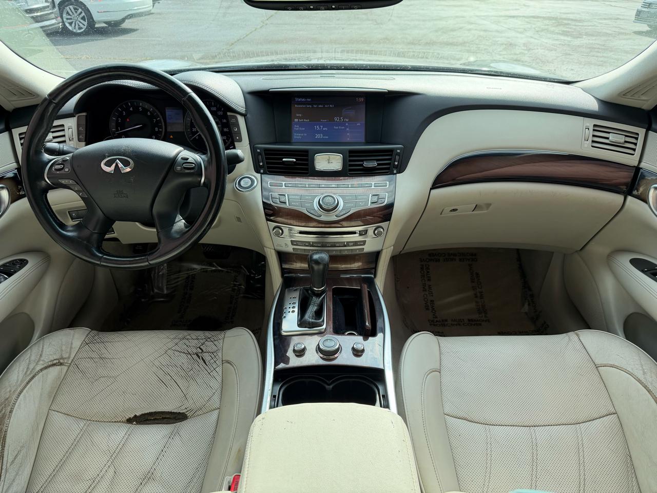 Infiniti Q70 L 3.7 2016