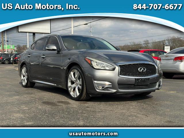 Gray 2016 INFINITI Q70L 3.7 RWD Sedan Rear-Wheel Drive Automatic
