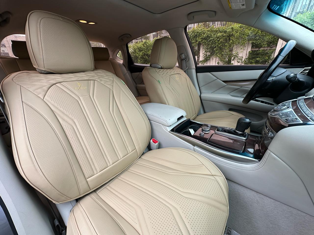 Infiniti Q70 L 3.7 2016