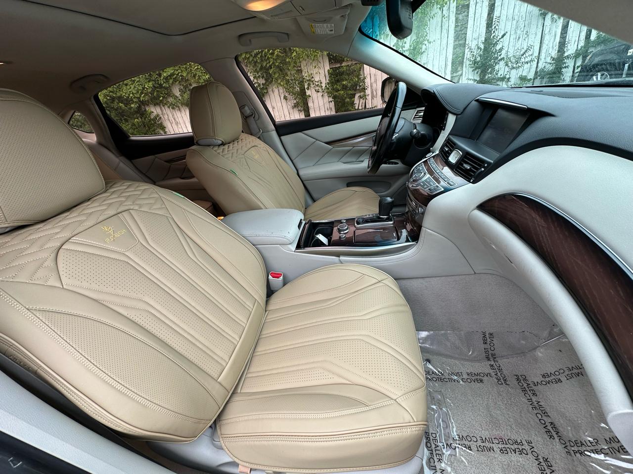 Infiniti Q70 L 3.7 2016