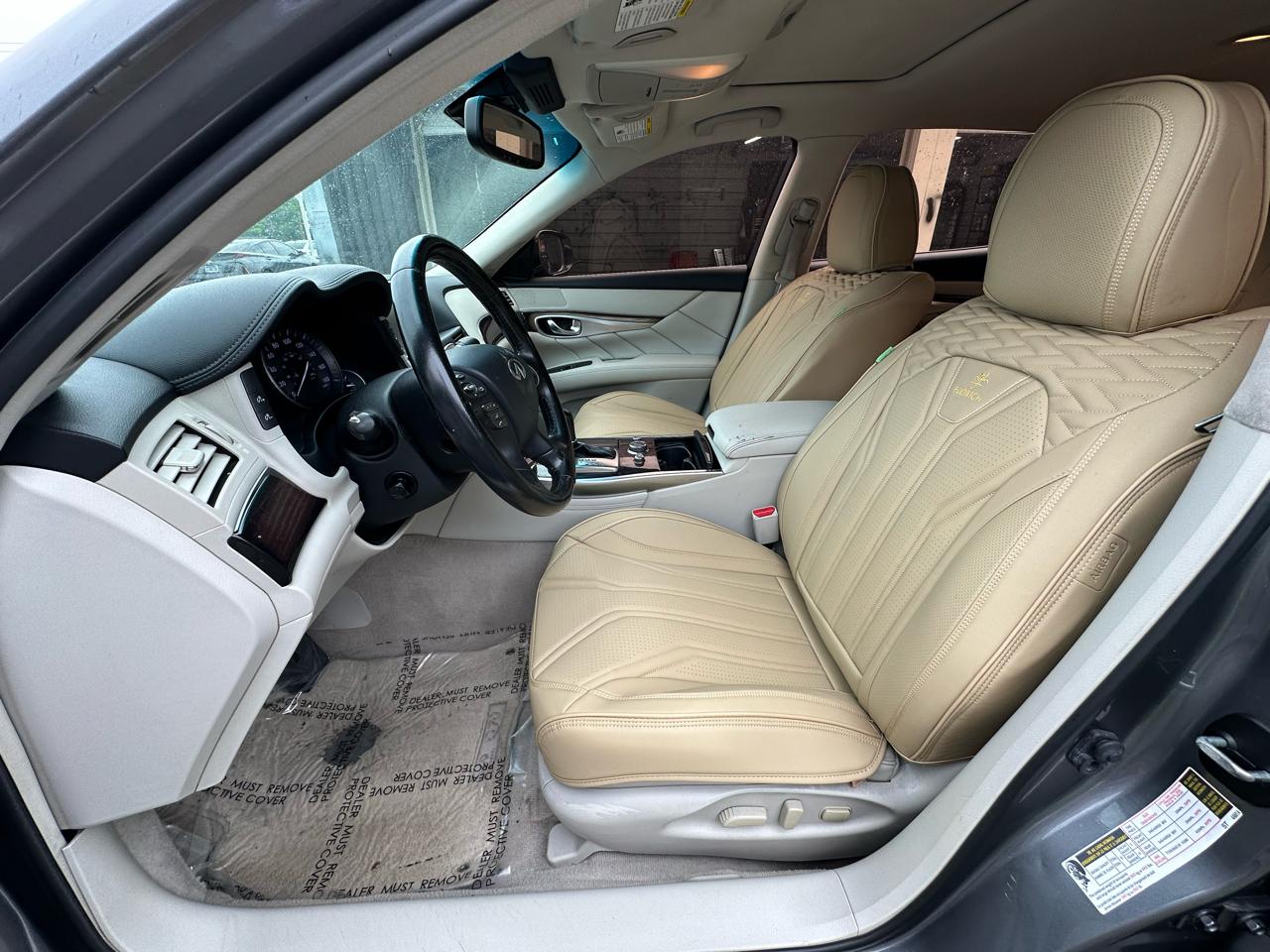 Infiniti Q70 L 3.7 2016
