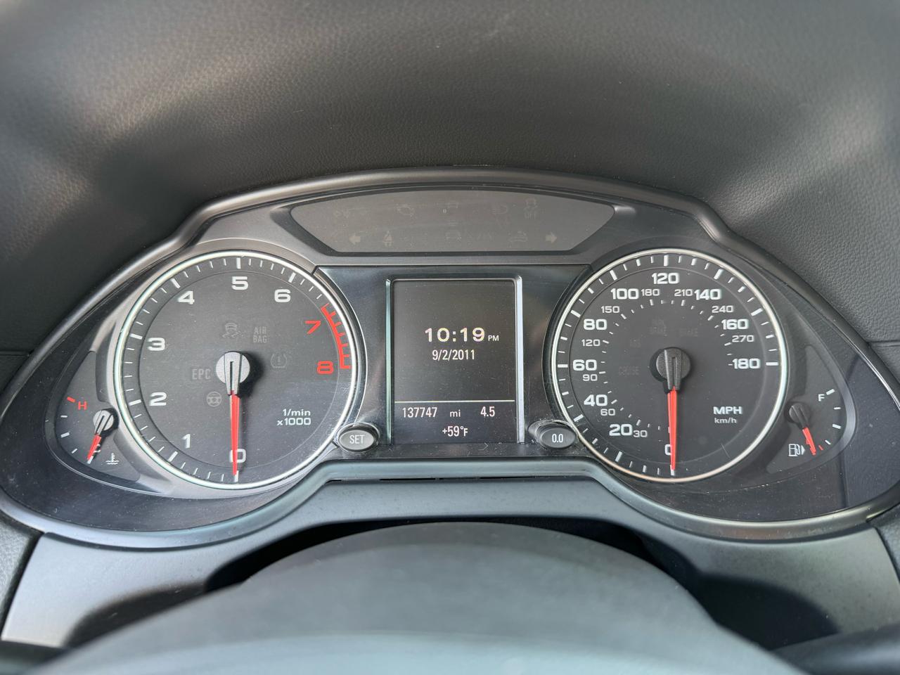 Audi Q5 2.0 quattro Premium 2012