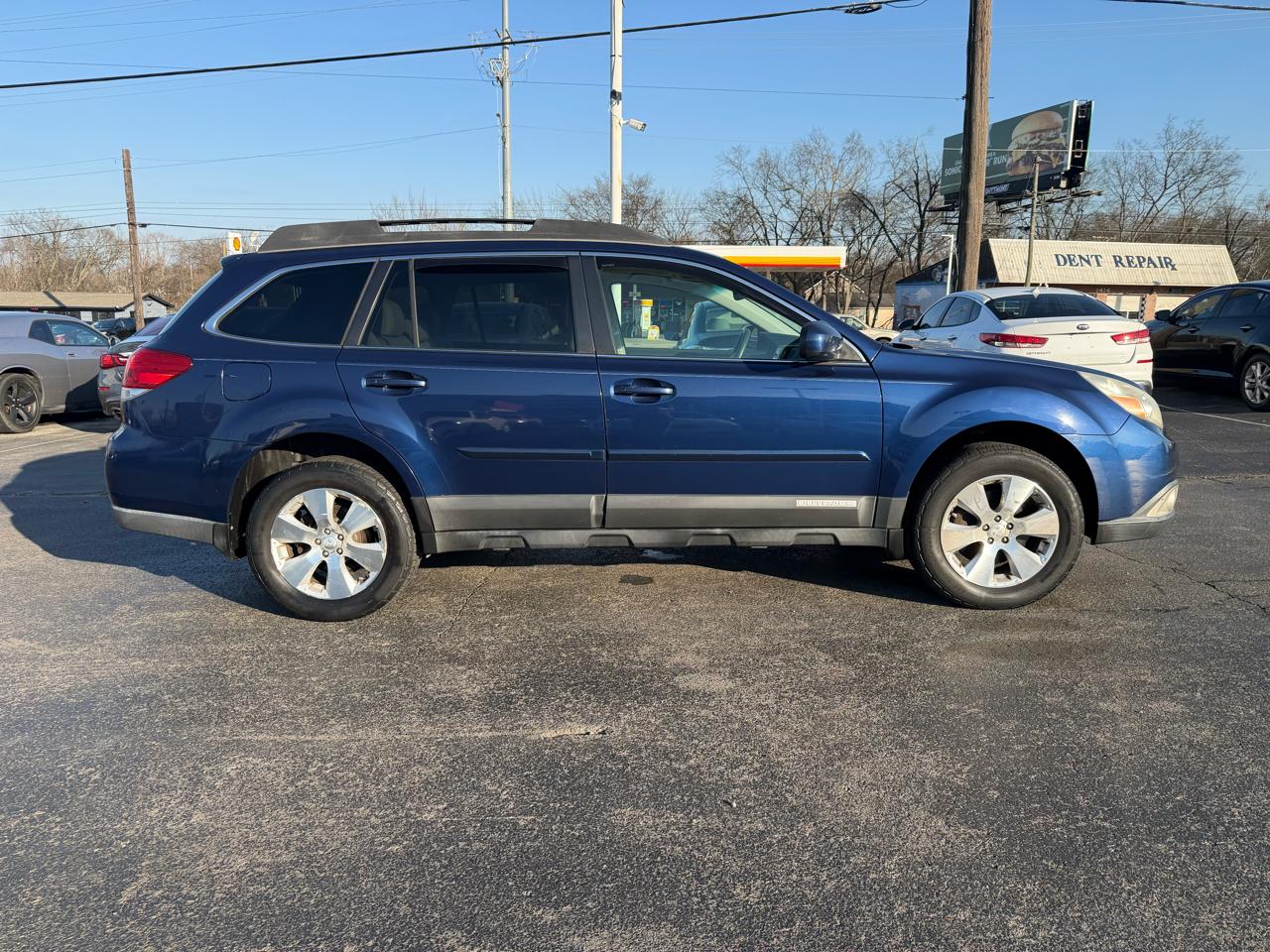 Subaru Outback 3.6R Limited 2011