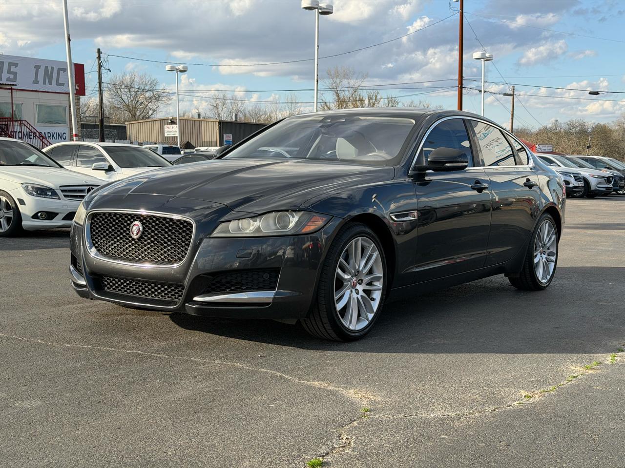 Jaguar XF-Series 35t Prestige 2016