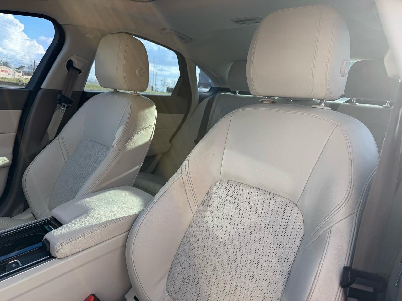 Jaguar XF-Series 35t Prestige 2016