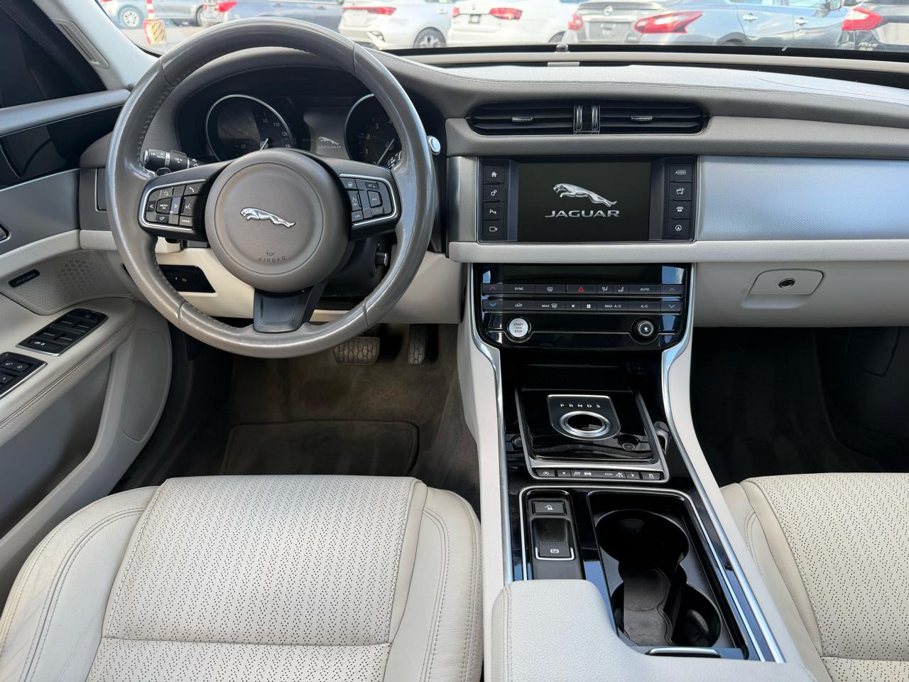 Jaguar XF-Series 35t Prestige 2016