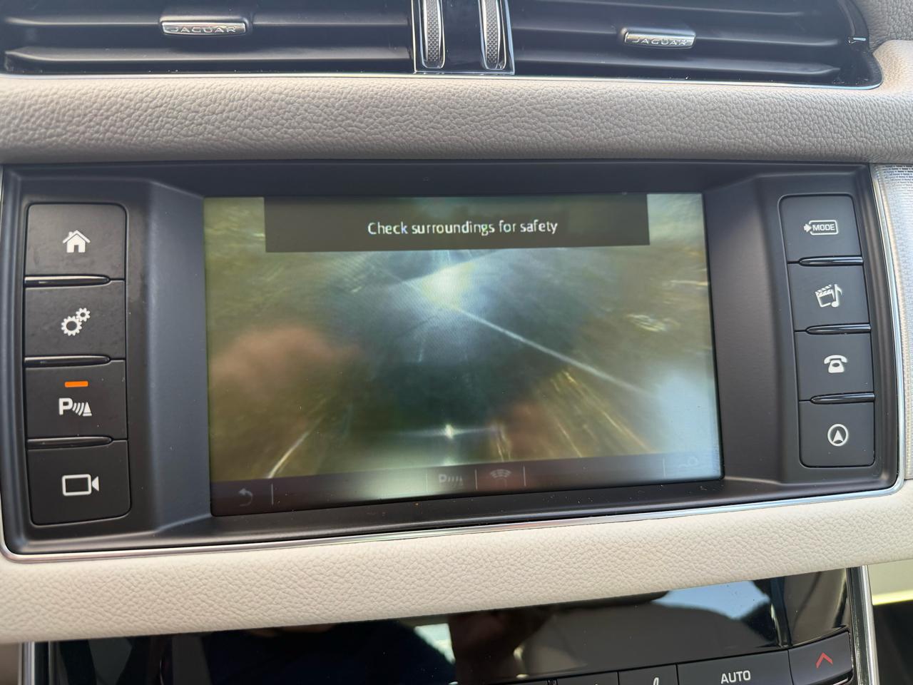 Jaguar XF-Series 35t Prestige 2016