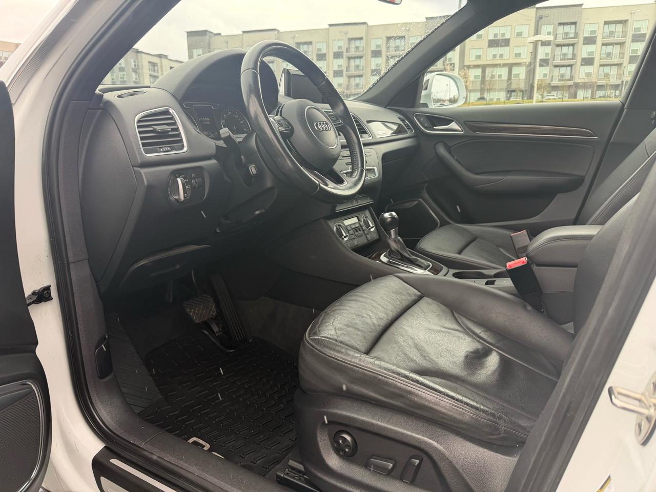 Audi Q3 Prestige quattro 2015