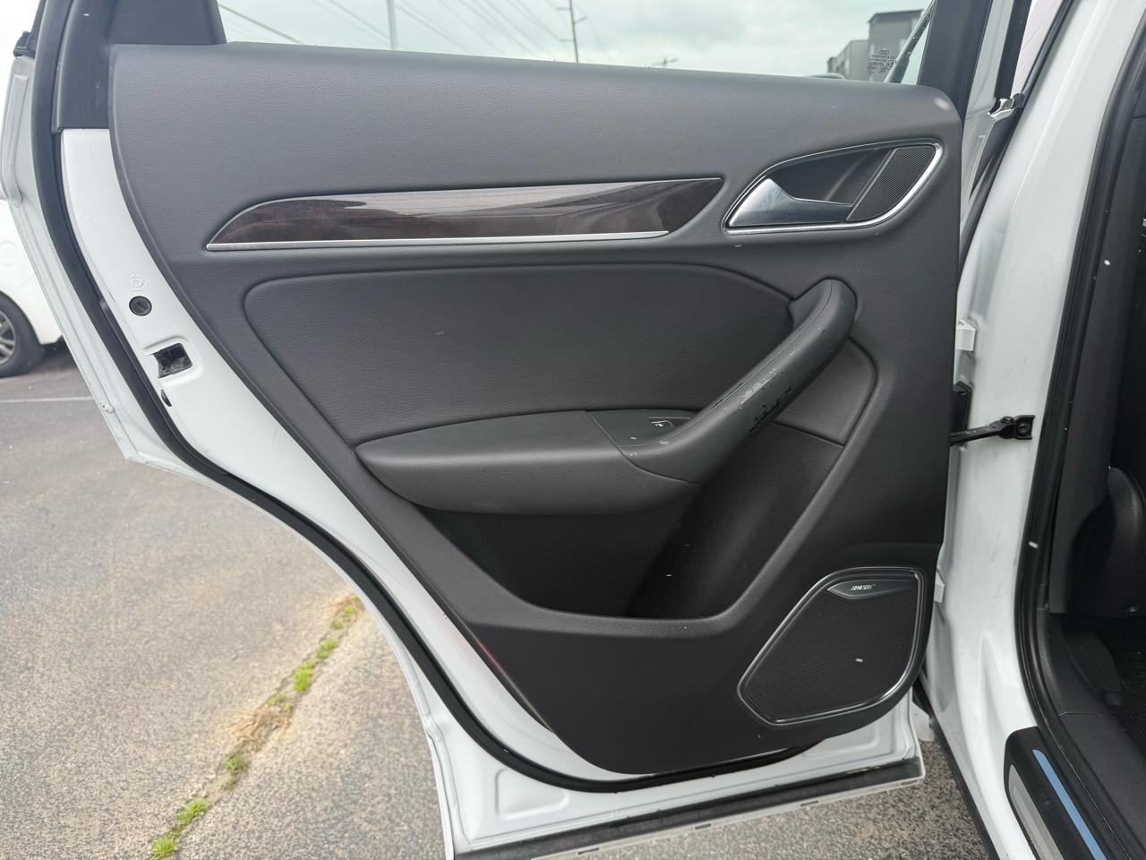 Audi Q3 Prestige quattro 2015