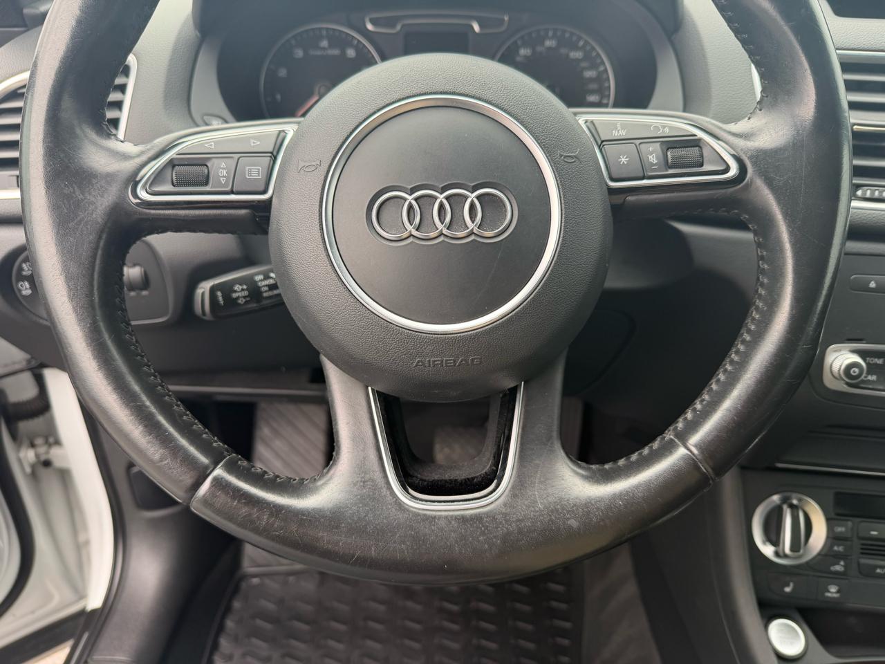 Audi Q3 Prestige quattro 2015