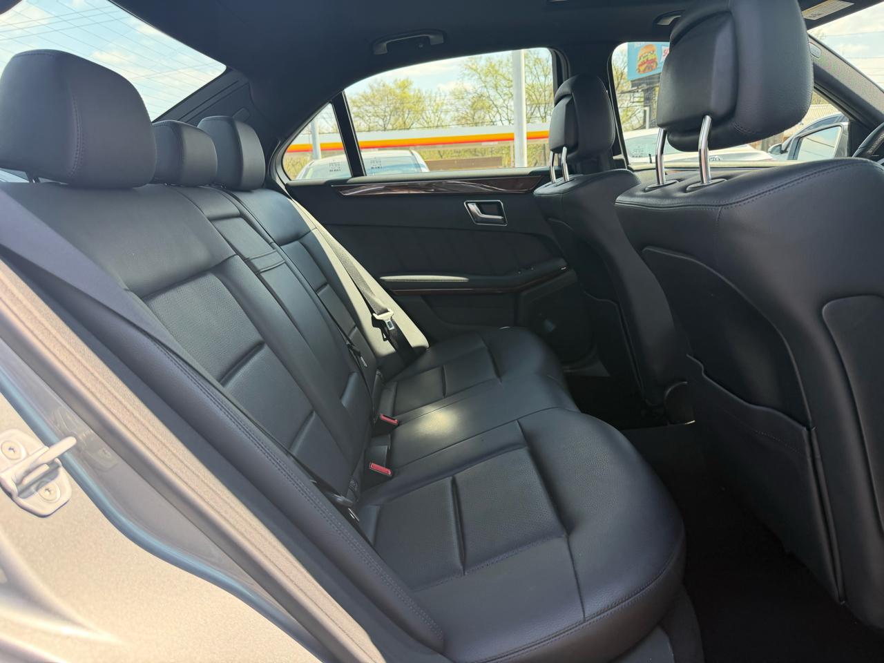 Mercedes-Benz E-Class E350 Sedan 2012