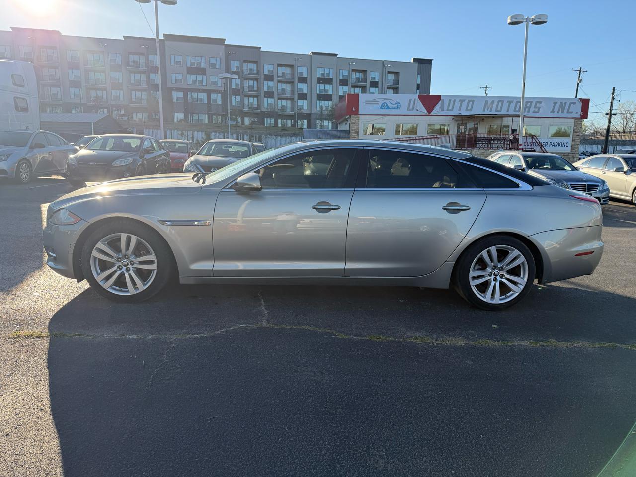 Jaguar XJ-Series XJL Portfolio 2013