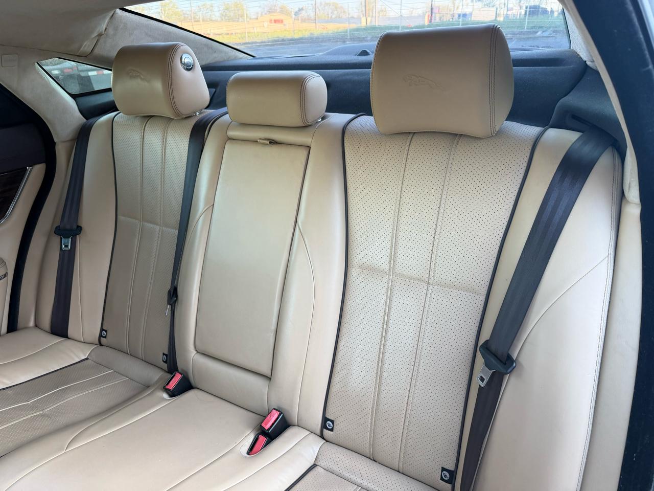 Jaguar XJ-Series XJL Portfolio 2013