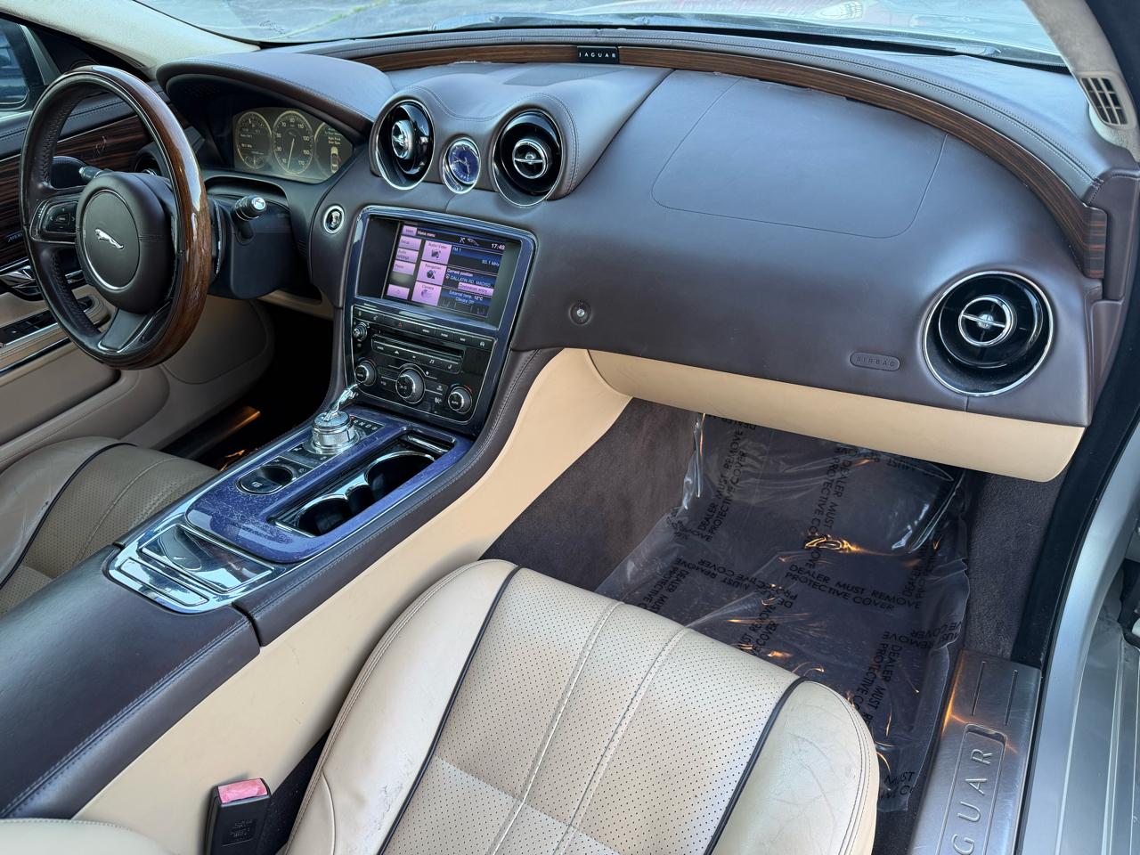 Jaguar XJ-Series XJL Portfolio 2013