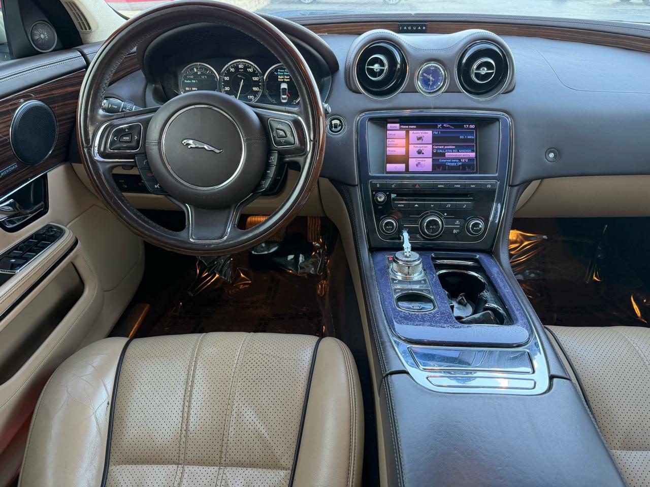 Jaguar XJ-Series XJL Portfolio 2013