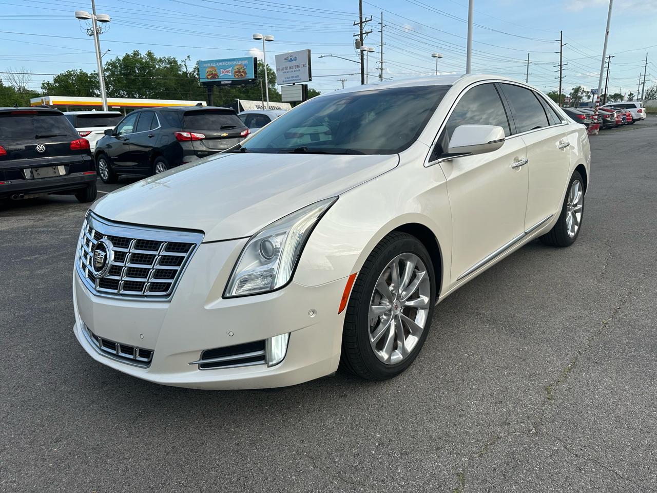 Cadillac XTS Luxury FWD 2014
