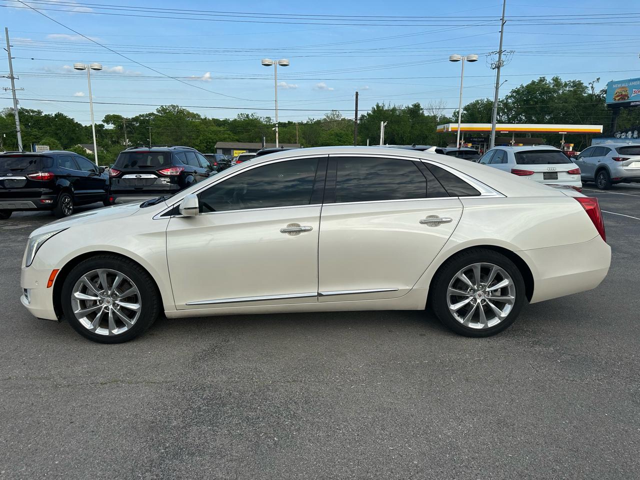 Cadillac XTS Luxury FWD 2014