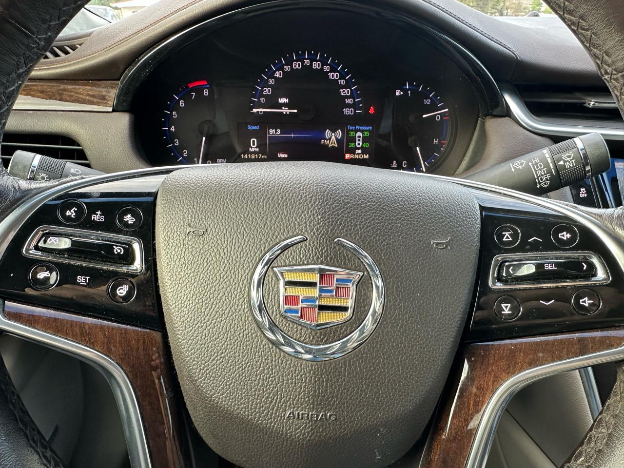Cadillac XTS Luxury FWD 2014