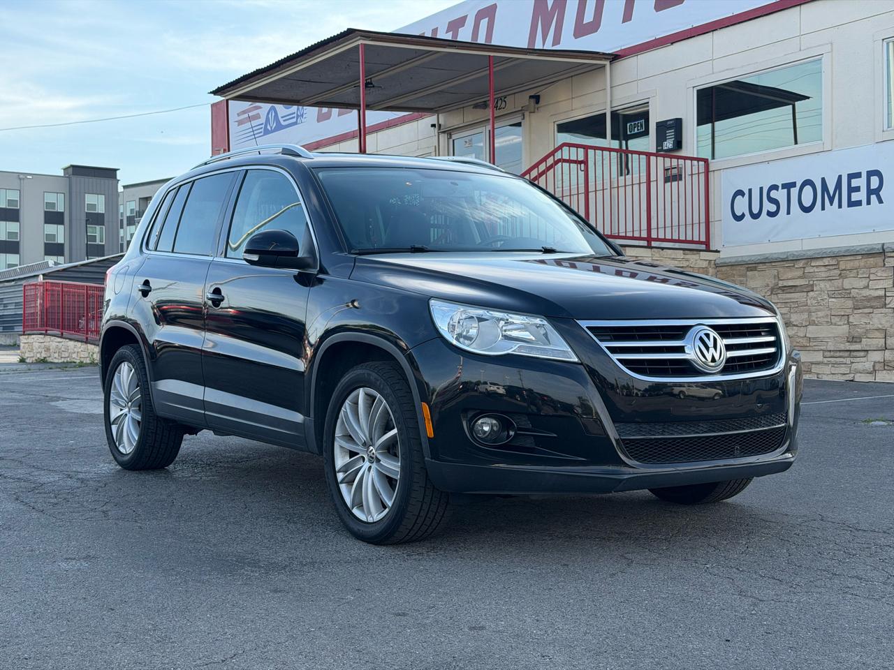 Volkswagen Tiguan SEL 2011