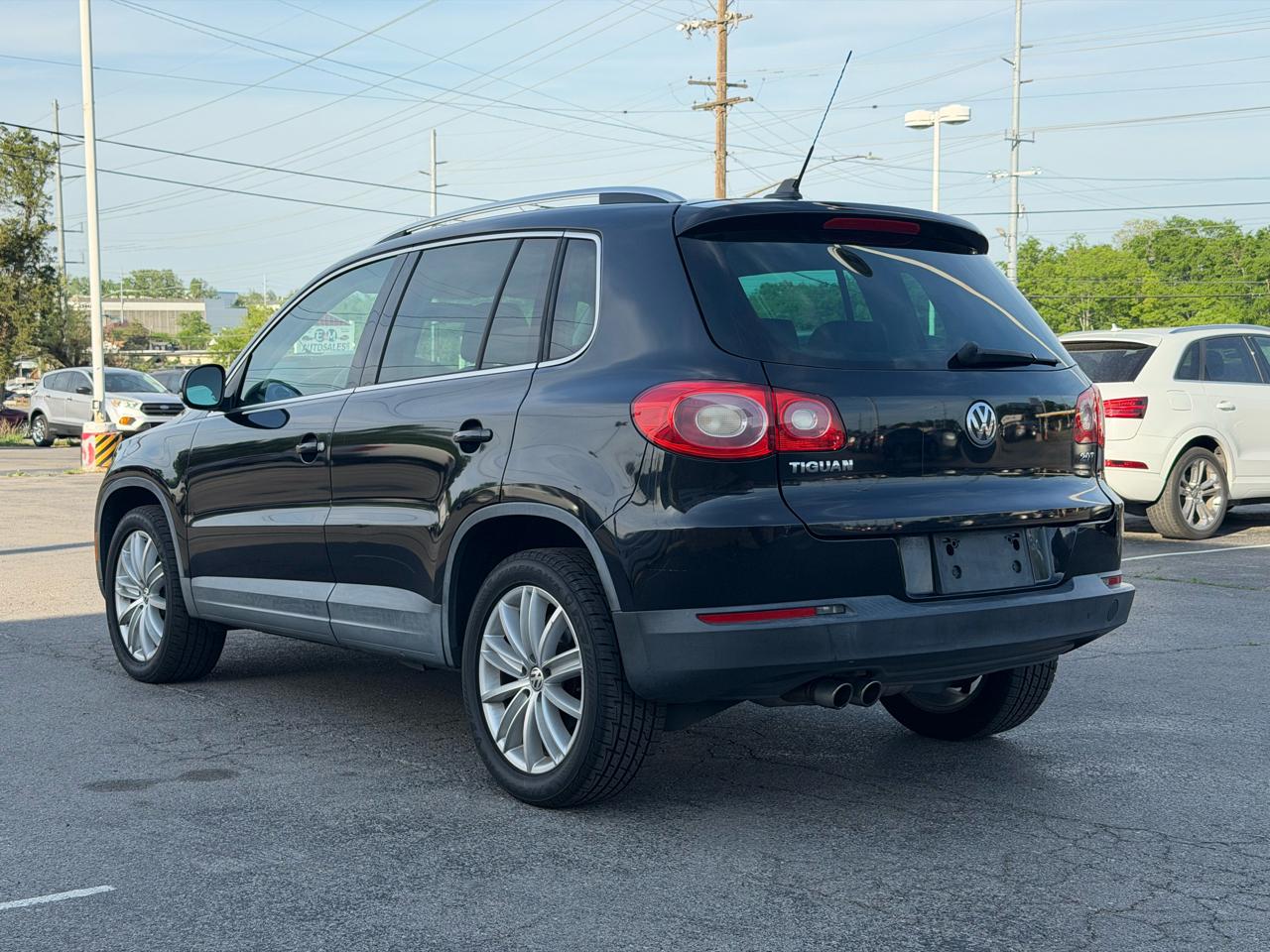 Volkswagen Tiguan SEL 2011