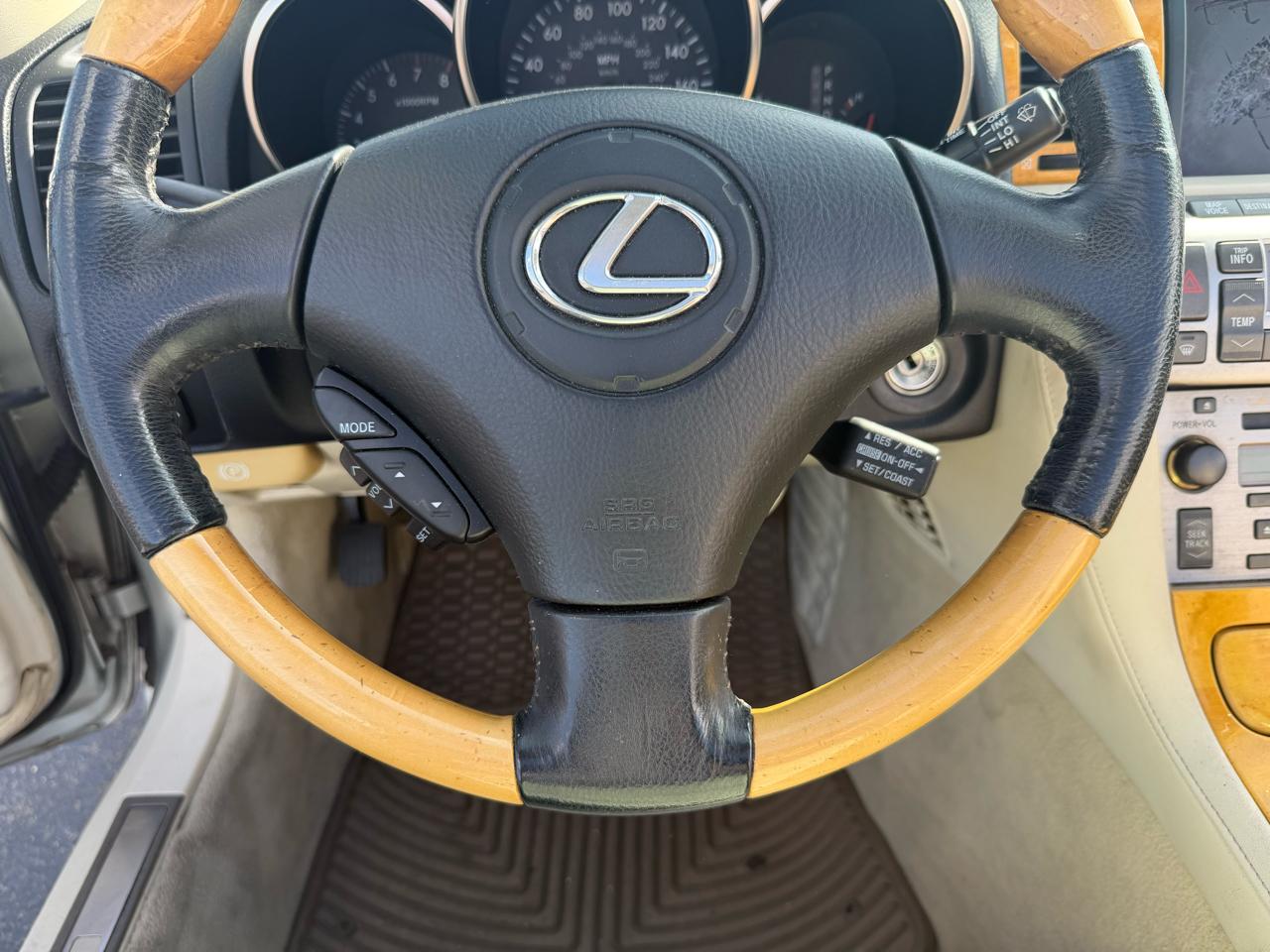 Lexus SC 430 Convertible 2002