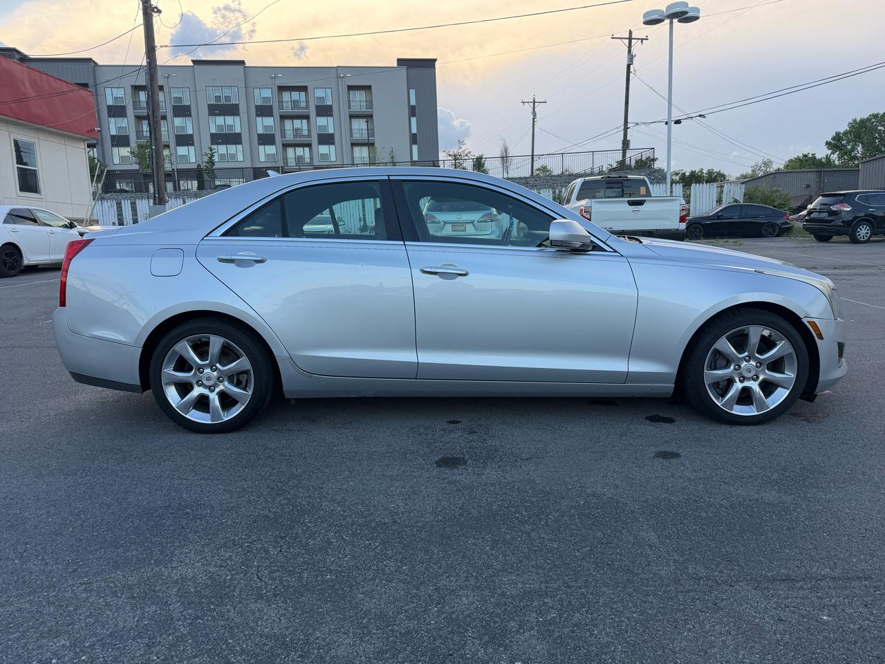 Cadillac ATS 2.0L Luxury RWD 2013
