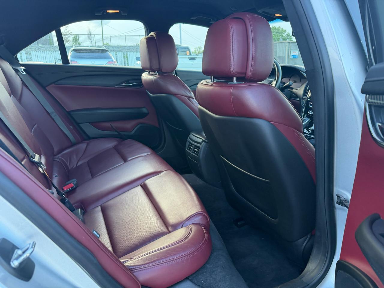 Cadillac ATS 2.0L Luxury RWD 2013