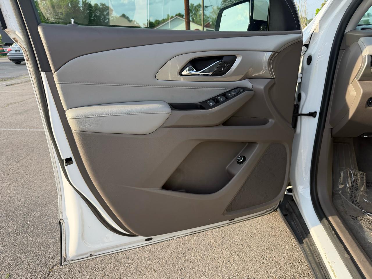 Chevrolet Traverse LT Cloth FWD 2019