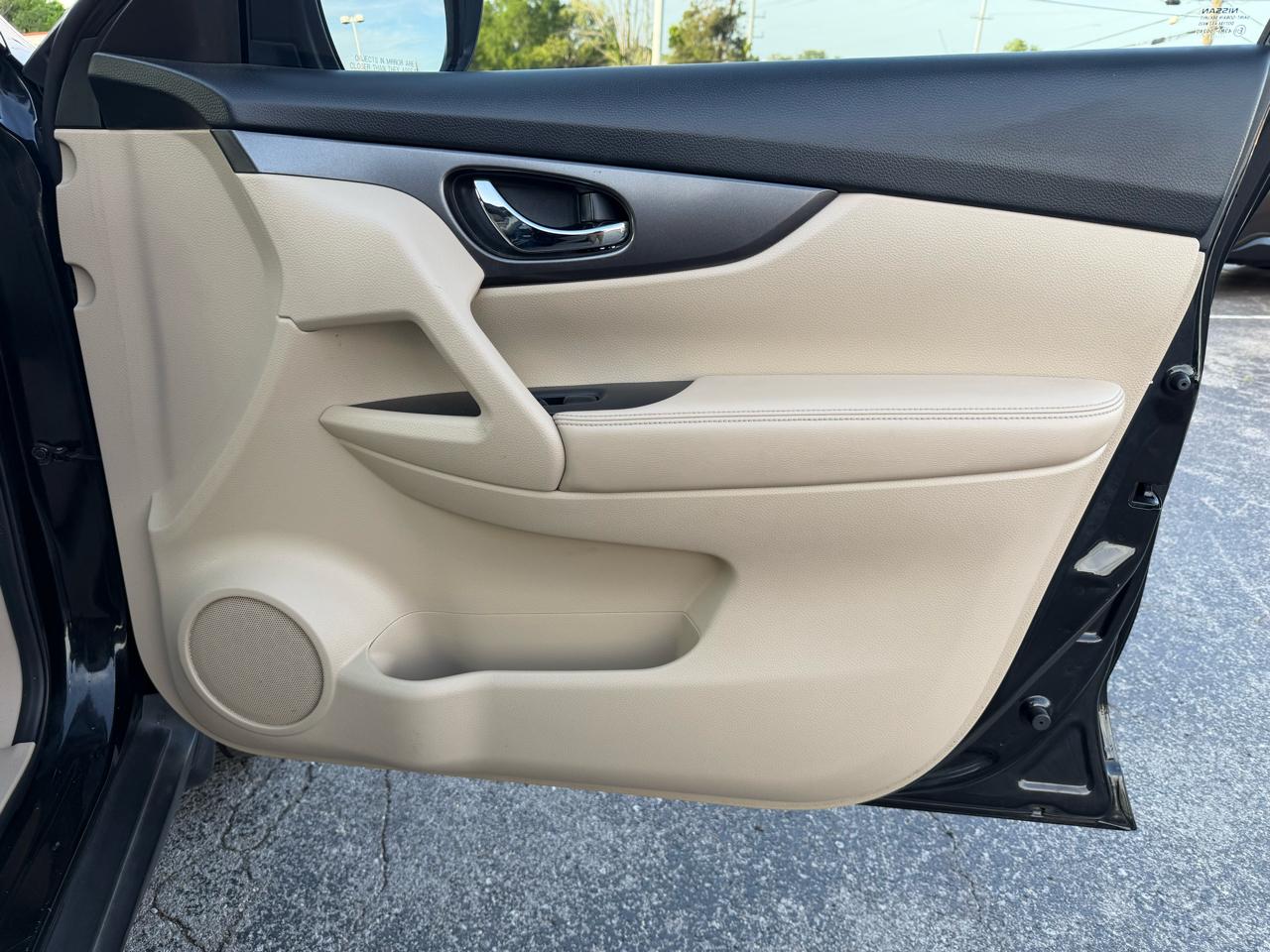 Nissan Rogue S 2WD 2015