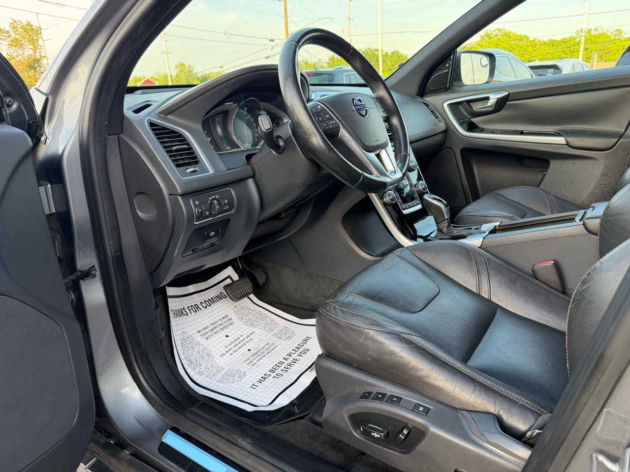 Volvo XC60 T5 Drive-E Platinum FWD 2016