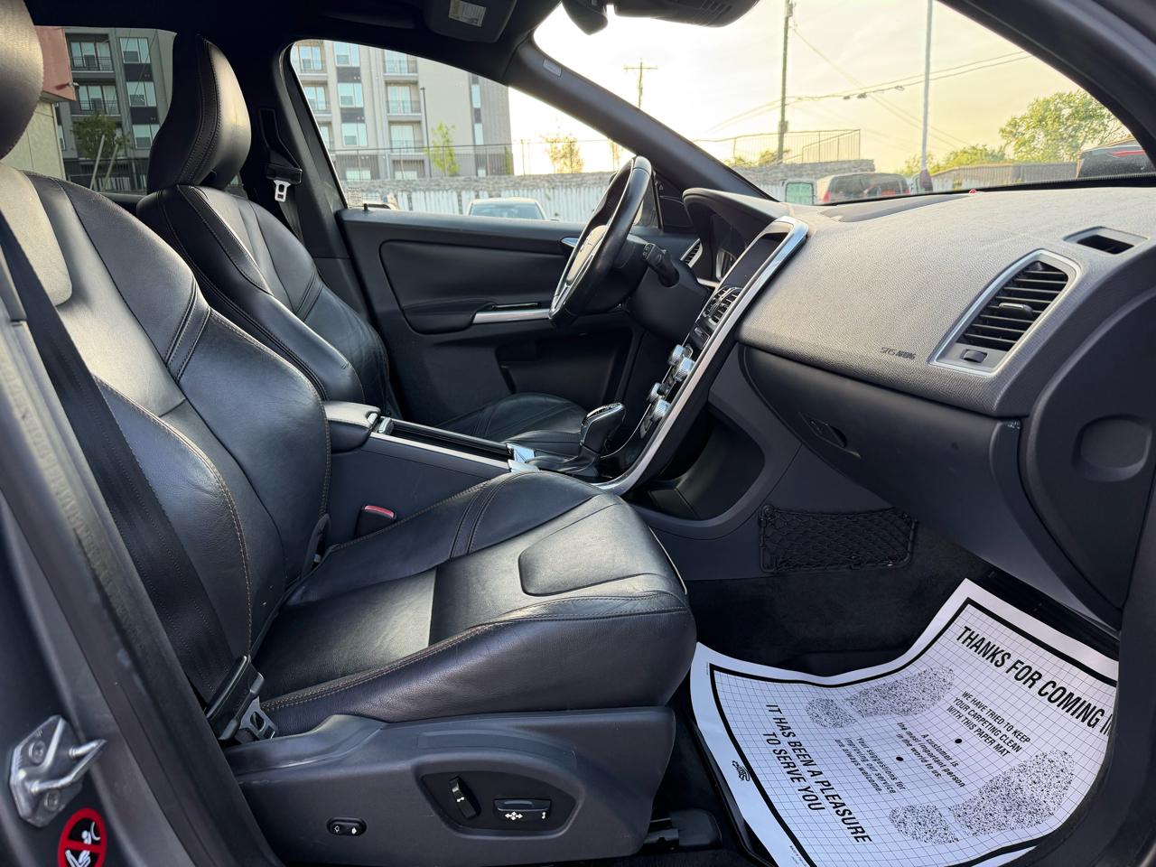 Volvo XC60 T5 Drive-E Platinum FWD 2016