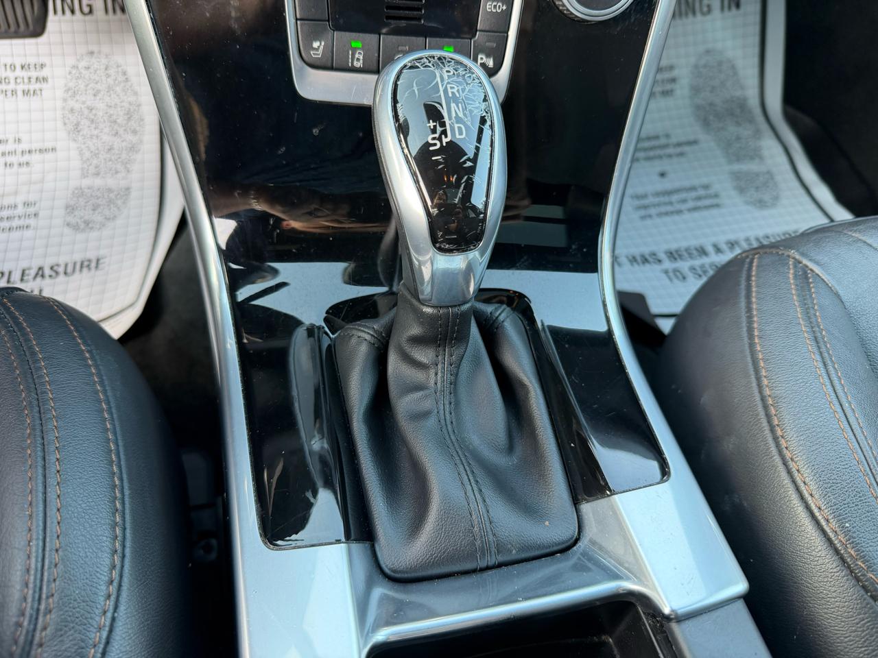 Volvo XC60 T5 Drive-E Platinum FWD 2016