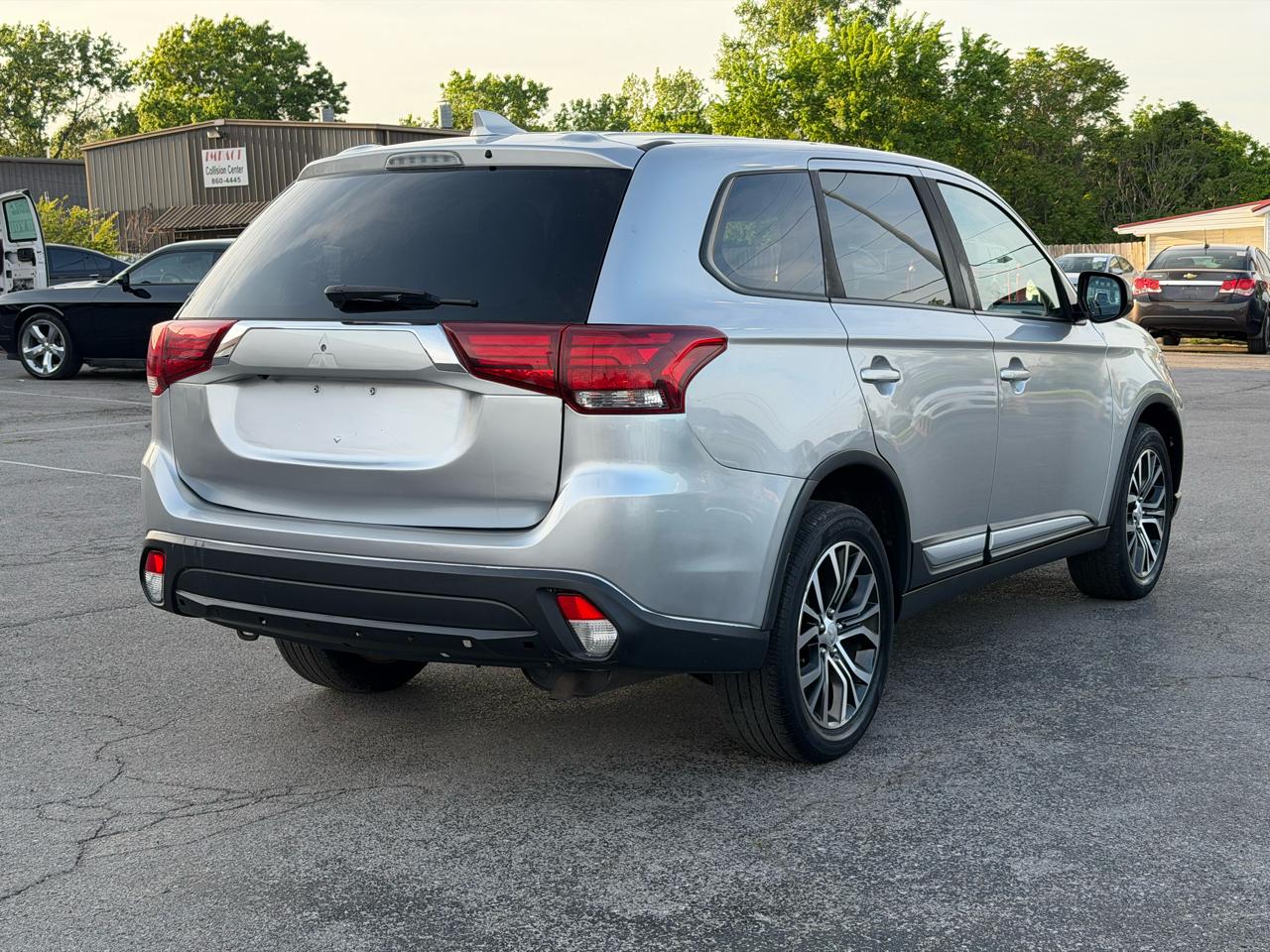 Mitsubishi Outlander SEL AWD 2018